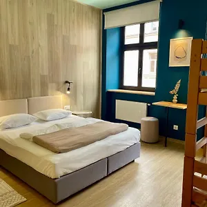 Dream بيت شباب